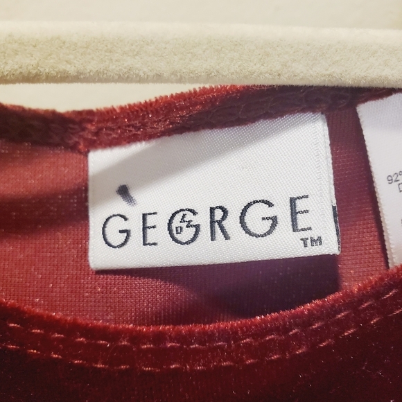 GEORGE Red Velvet Girls  formal dress size 6 - Picture 3 of 11